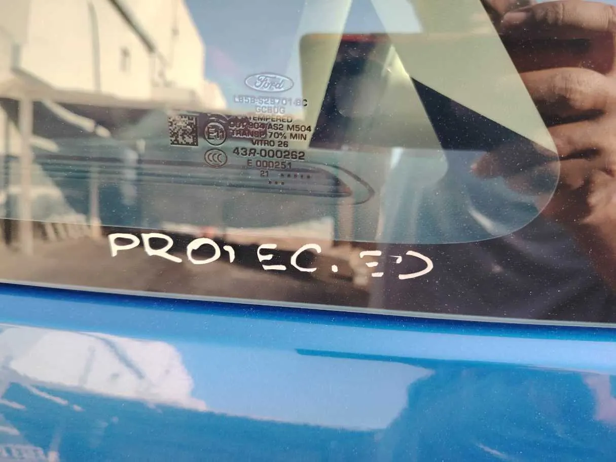 Car image 43