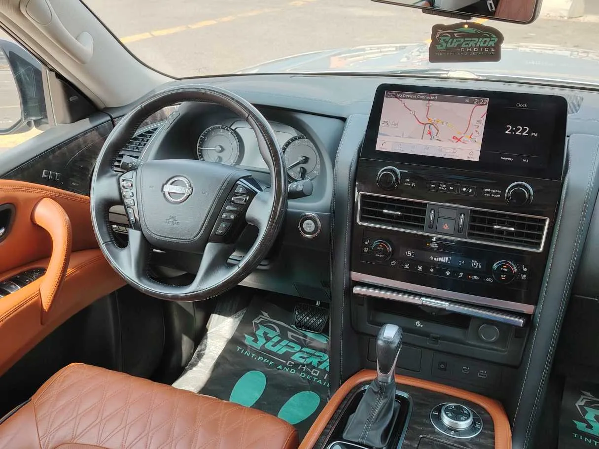 Car image 26