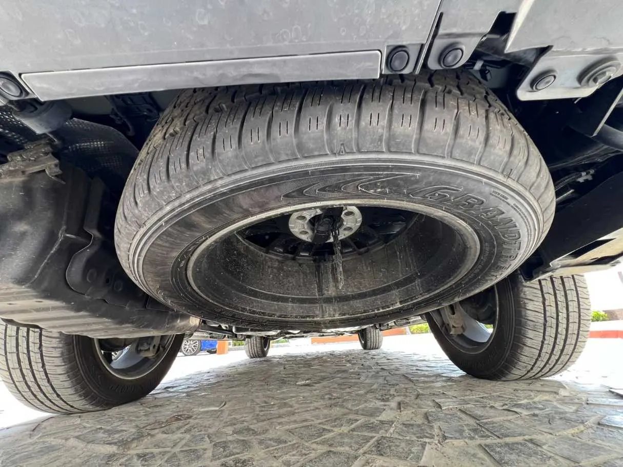 Car image 41