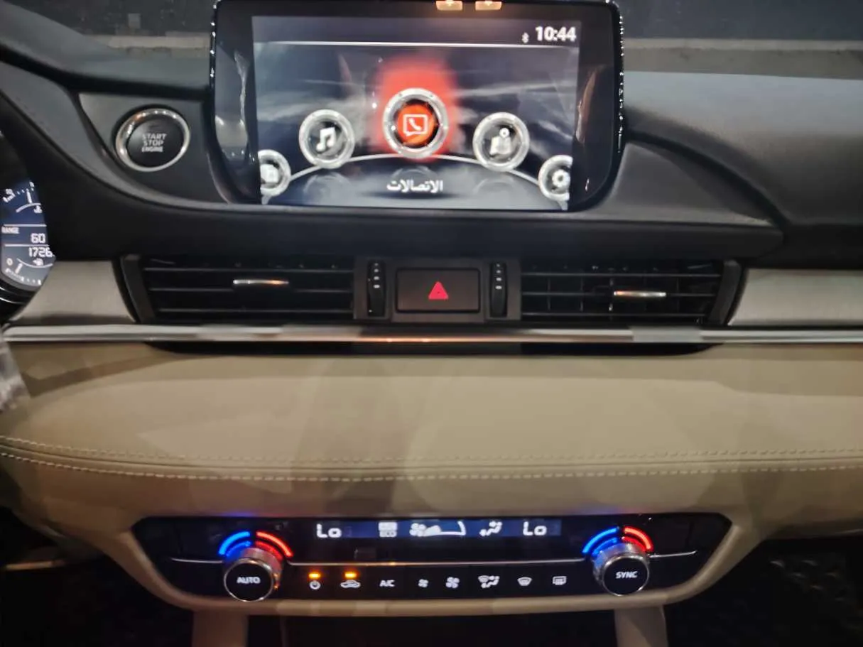 Car image 22