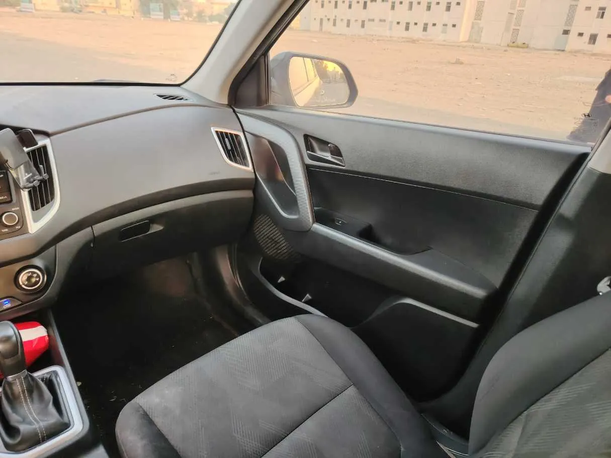 Car image 42