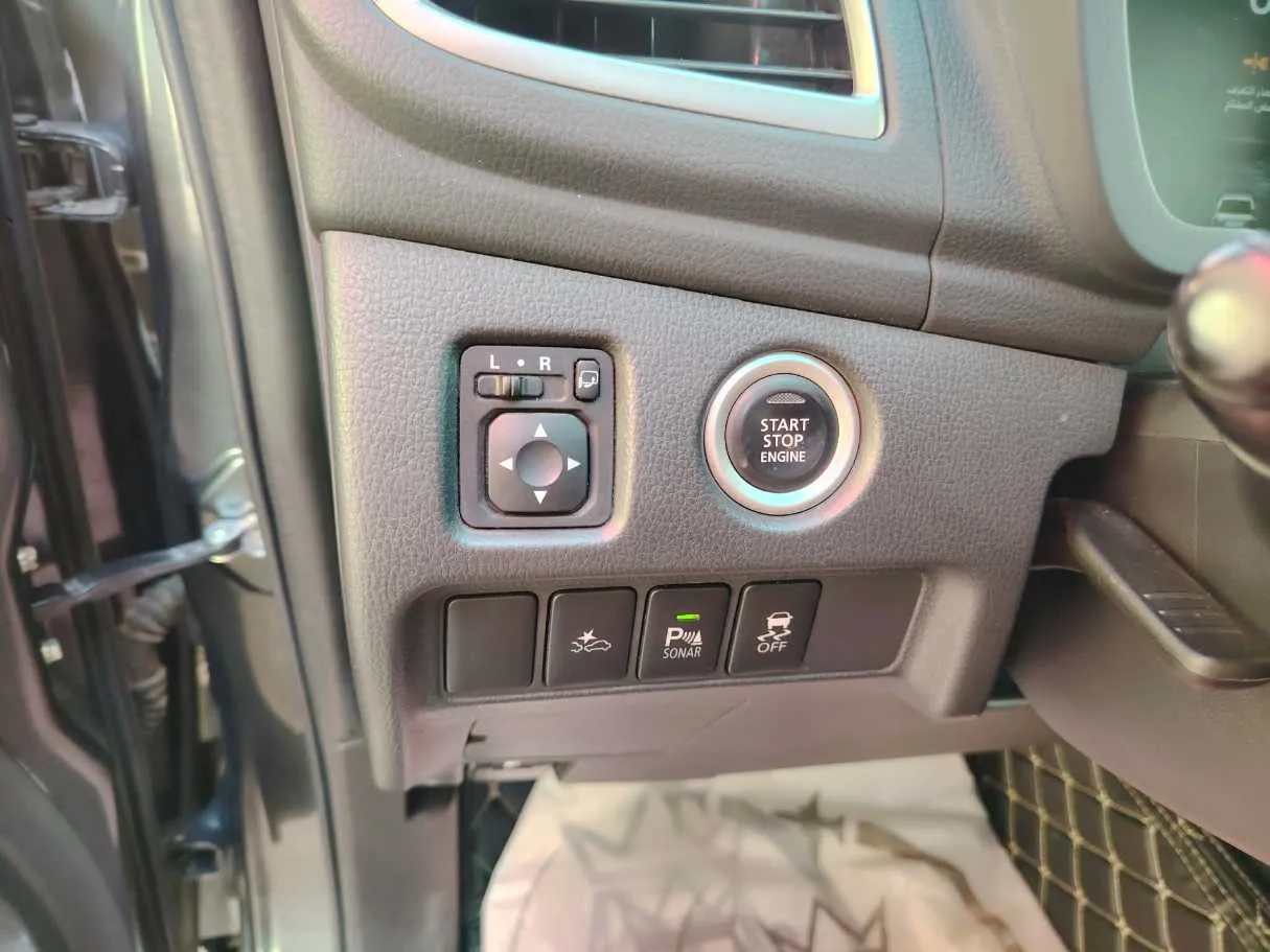 Car image 36
