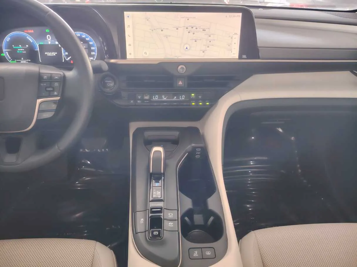 Car image 28