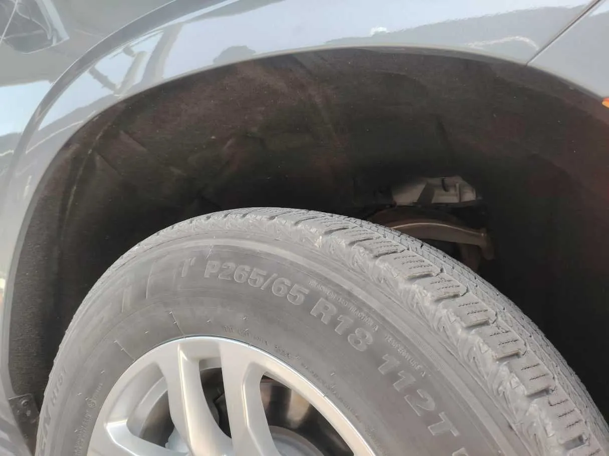 Car image 41