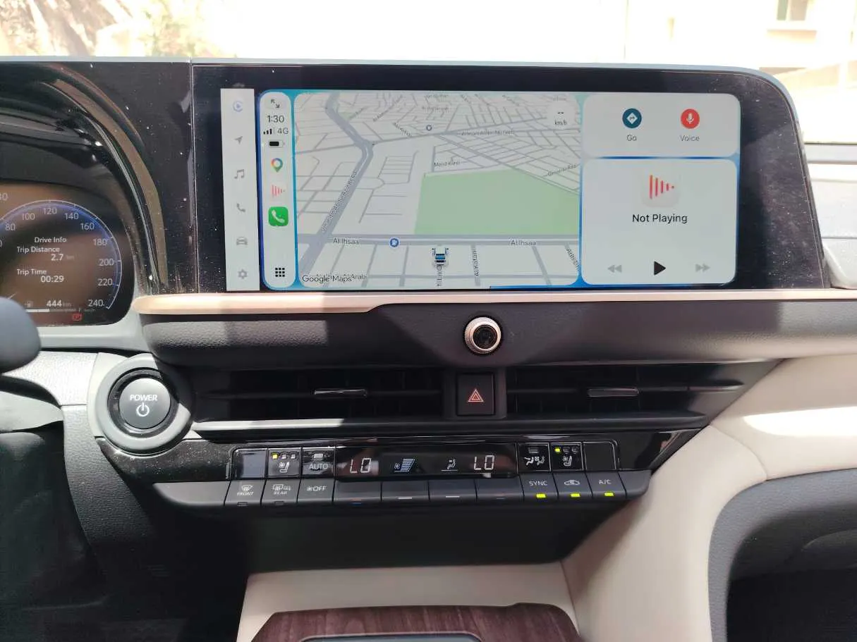Car image 21