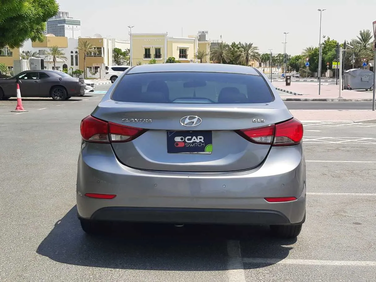 Car image 6