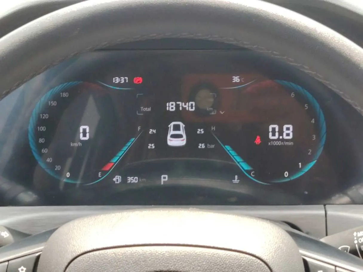 Car image 22