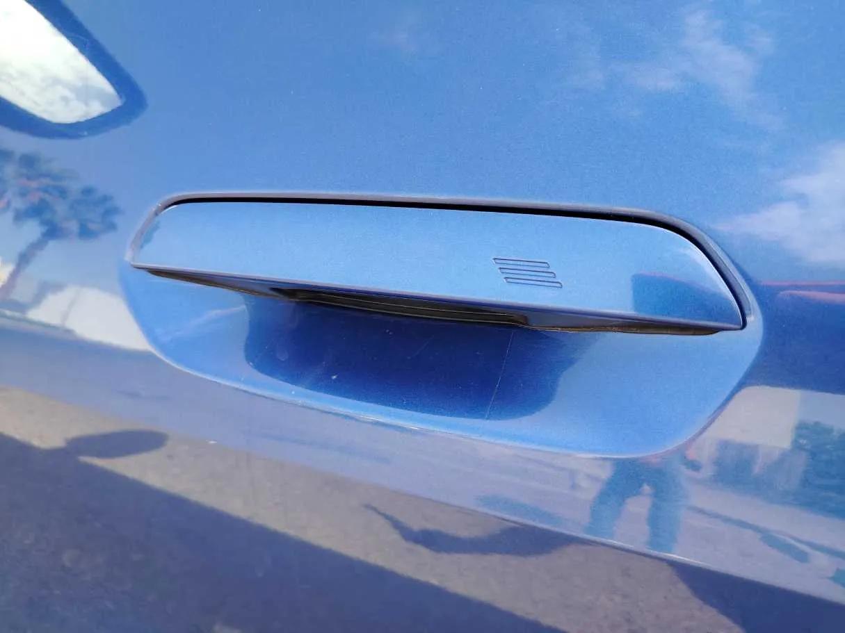 Car image 31