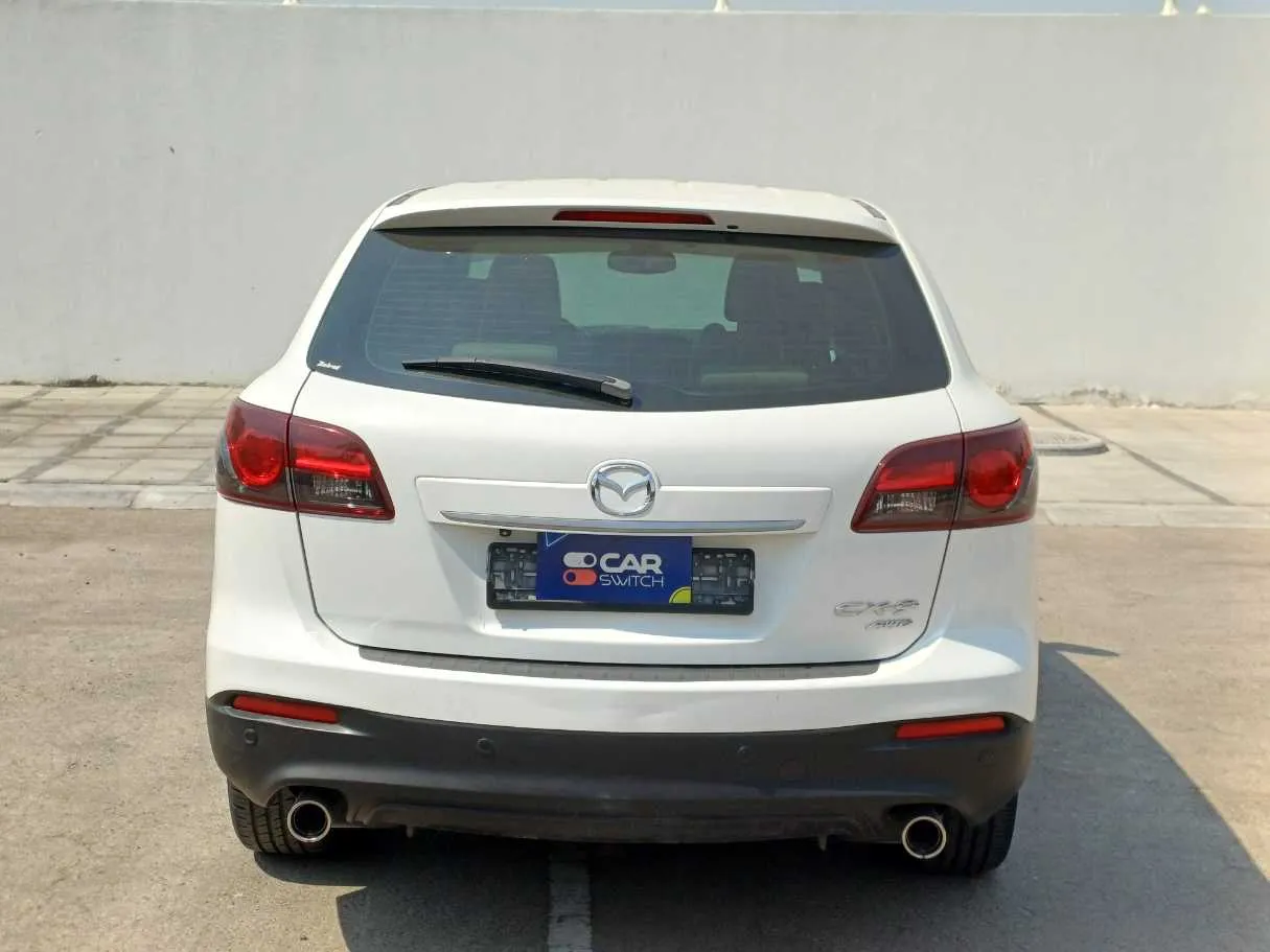 Car image 6