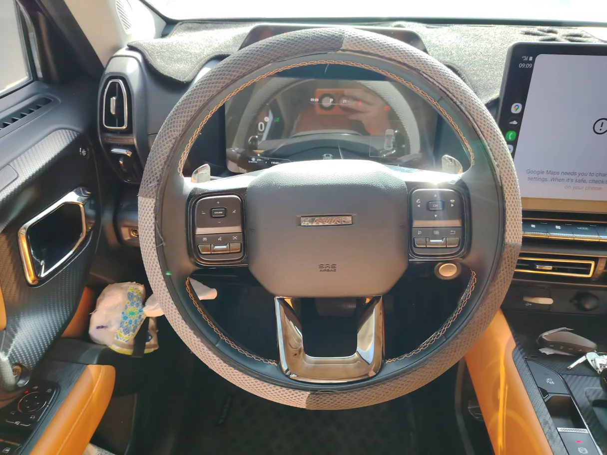 Car image 16