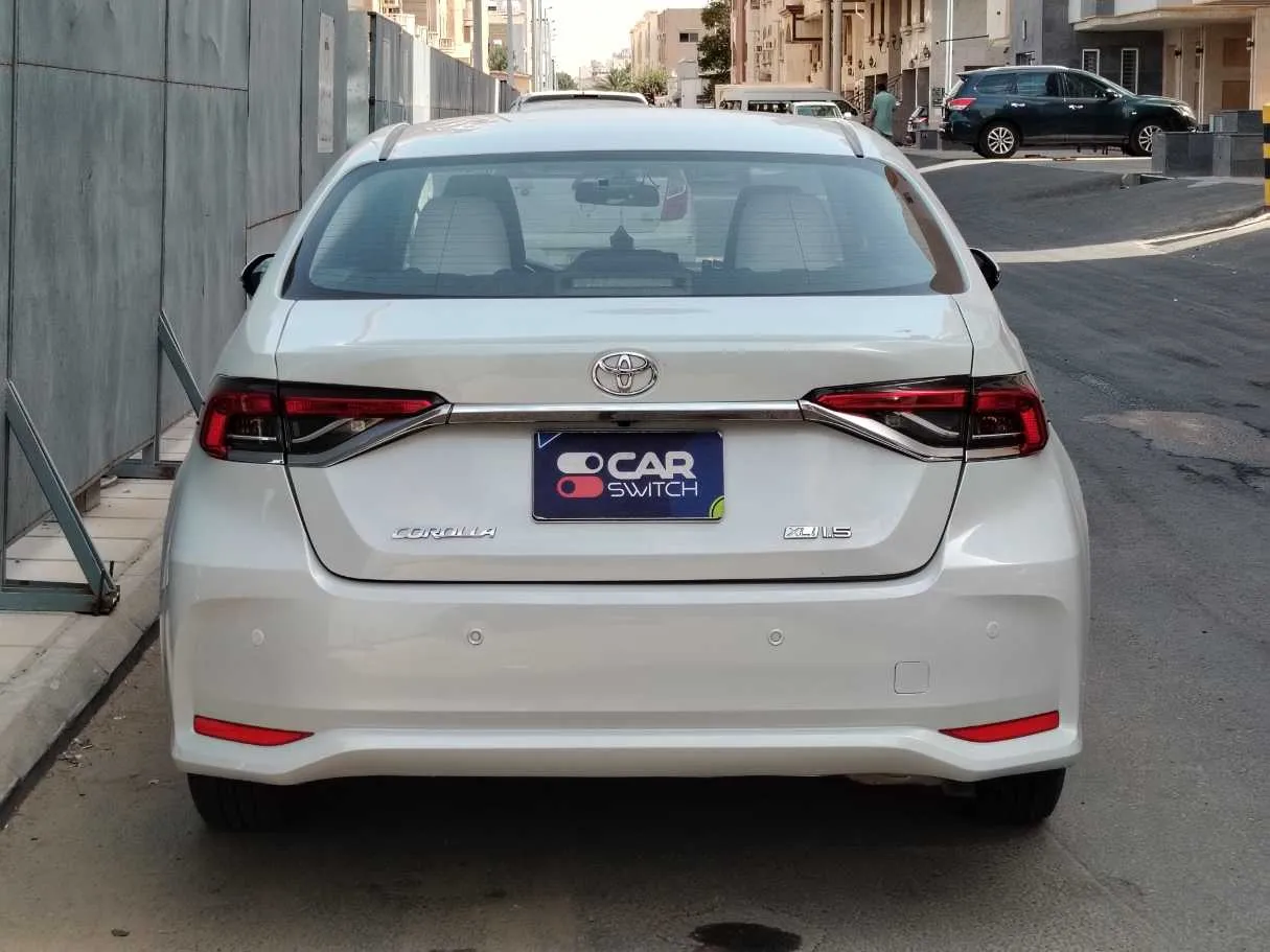 Car image 6