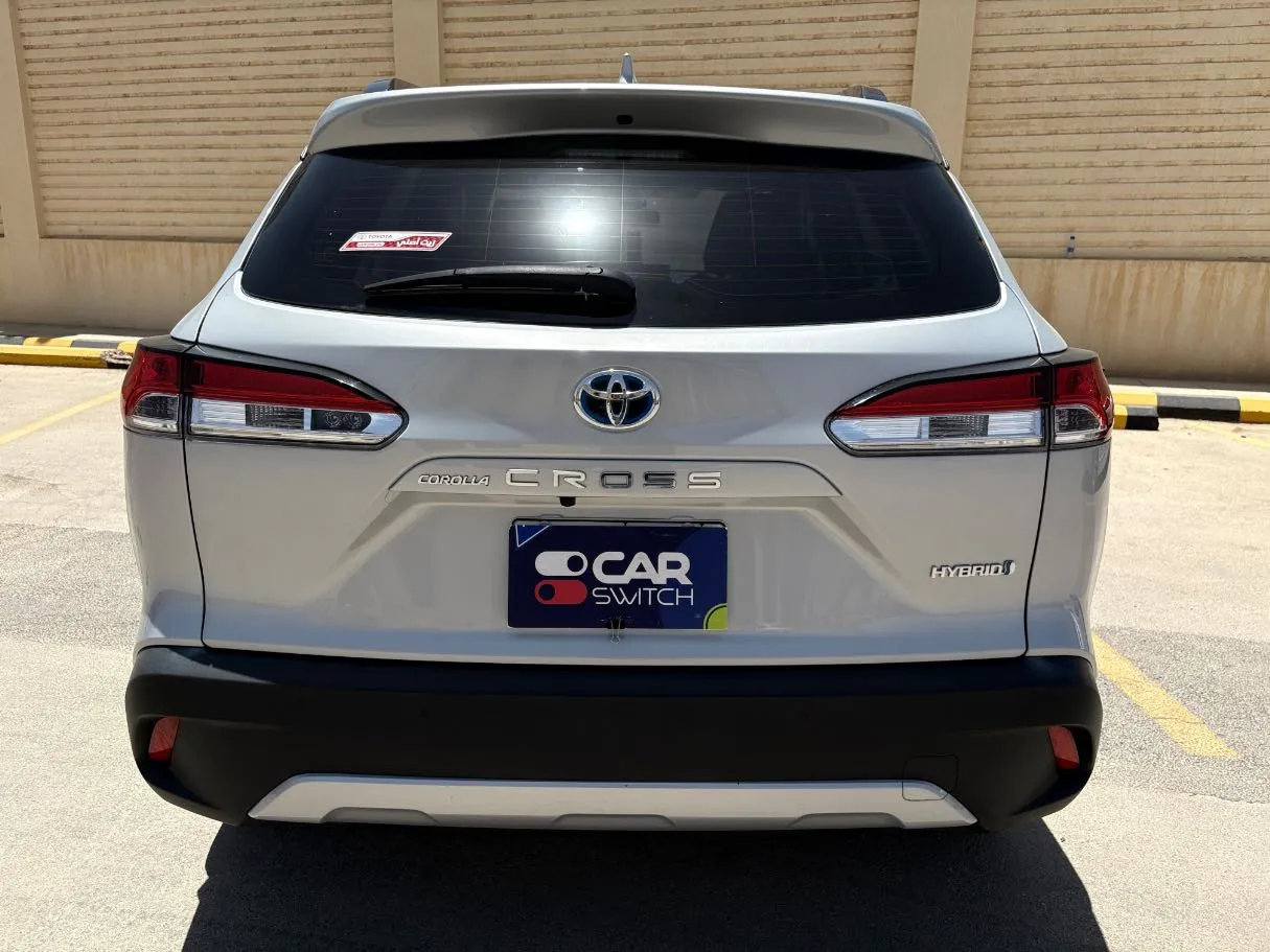 Car image 6