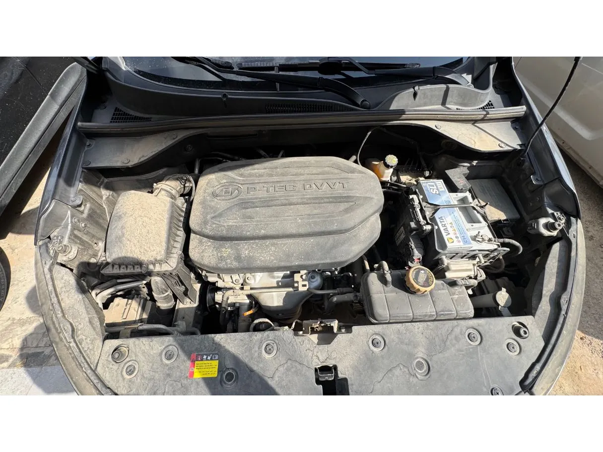 Car image 28