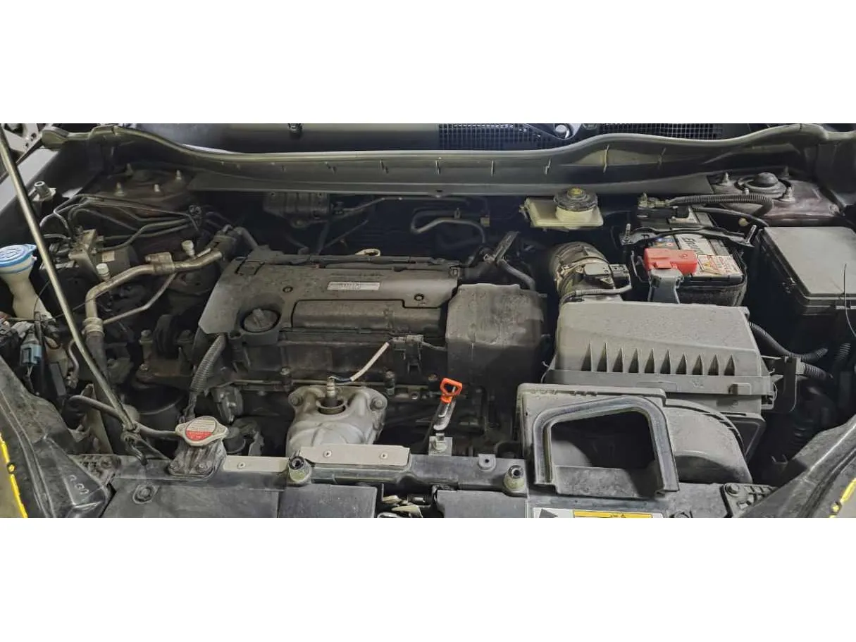 Car image 13