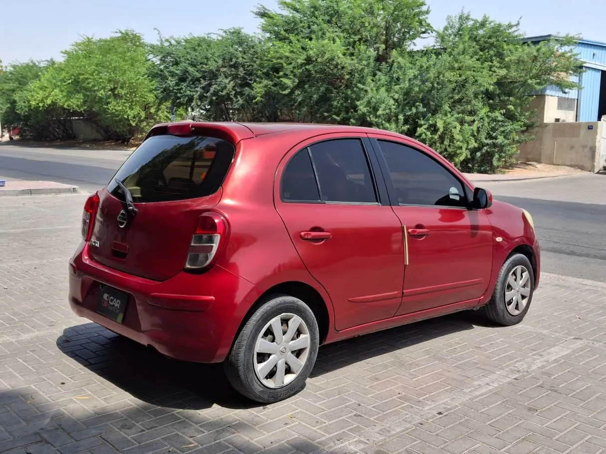 Car image 7