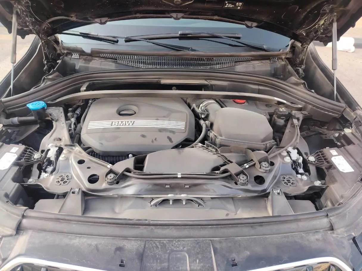 Car image 33