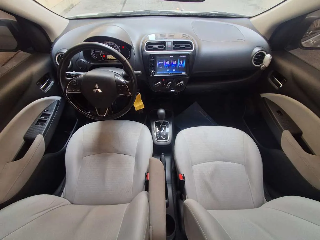 Car image 23