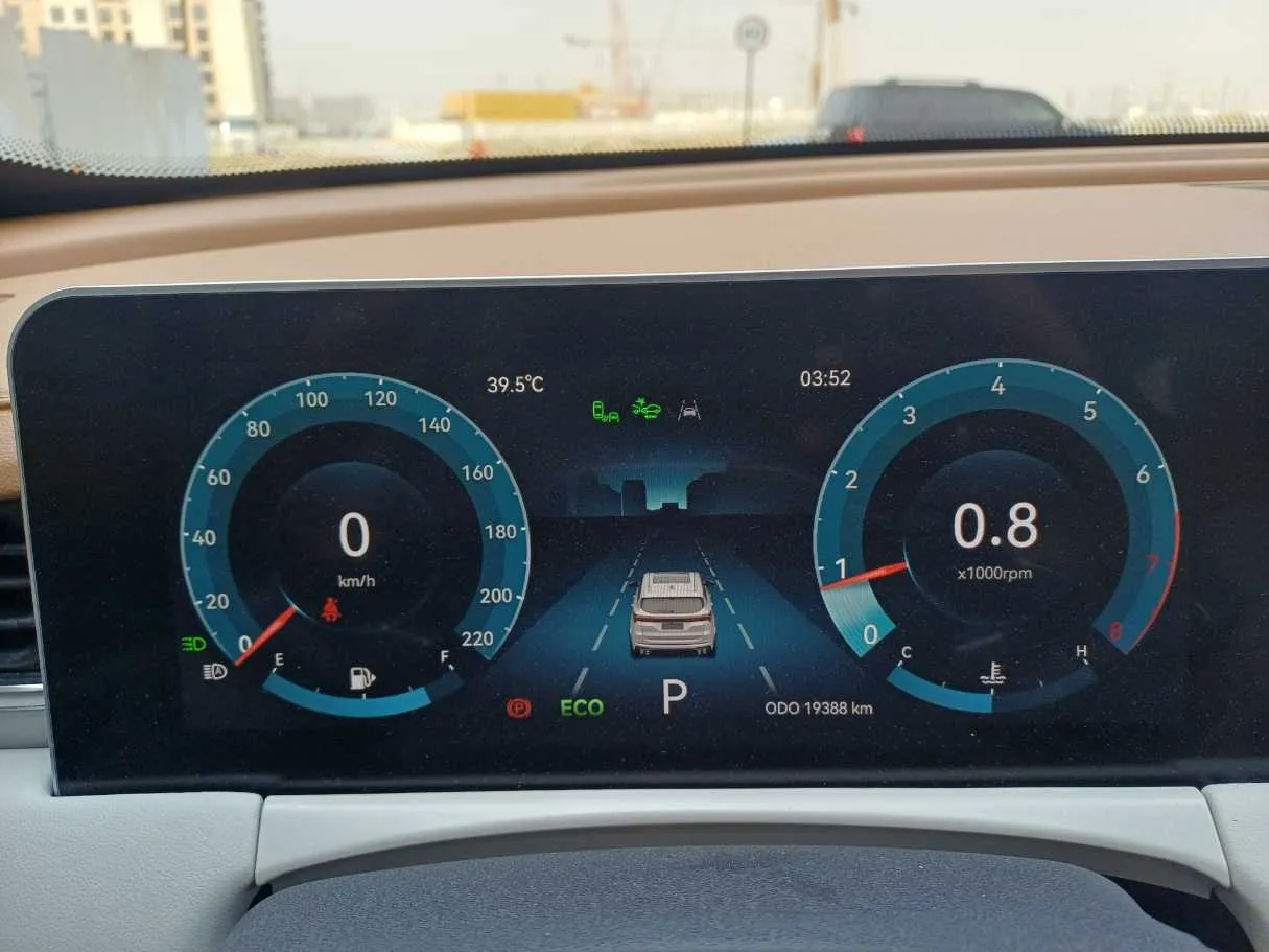 Car image 22