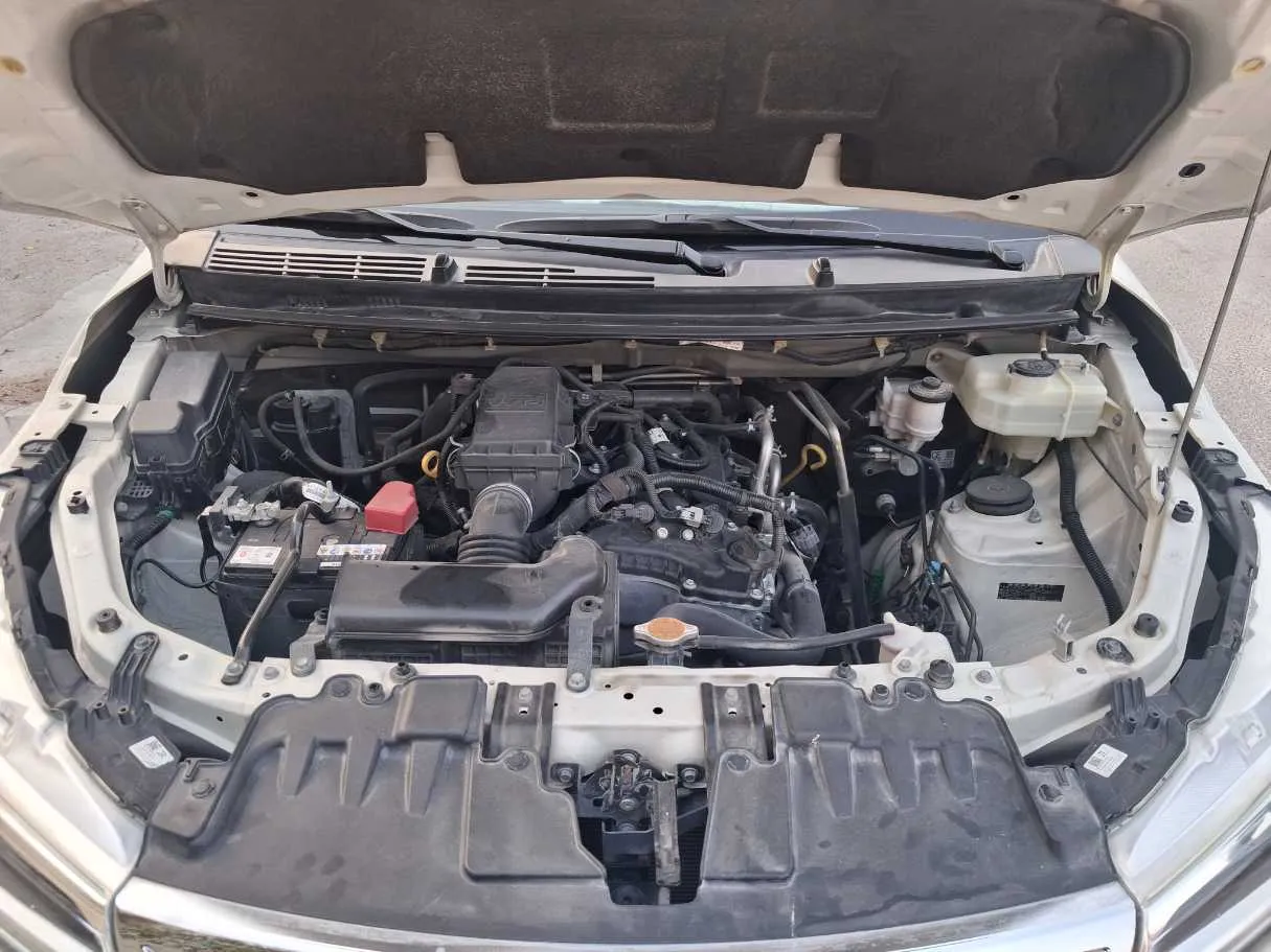 Car image 22