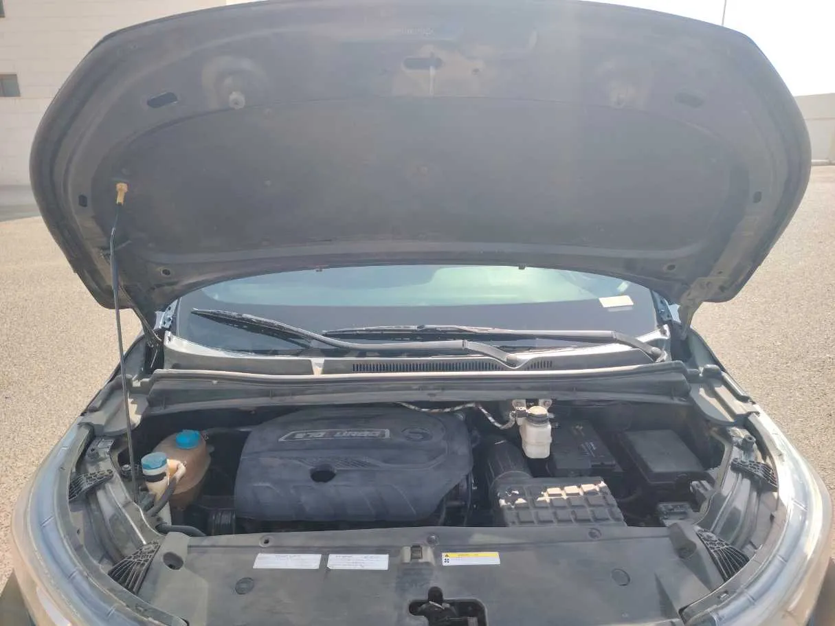 Car image 32