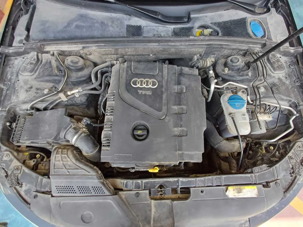 Car image 21