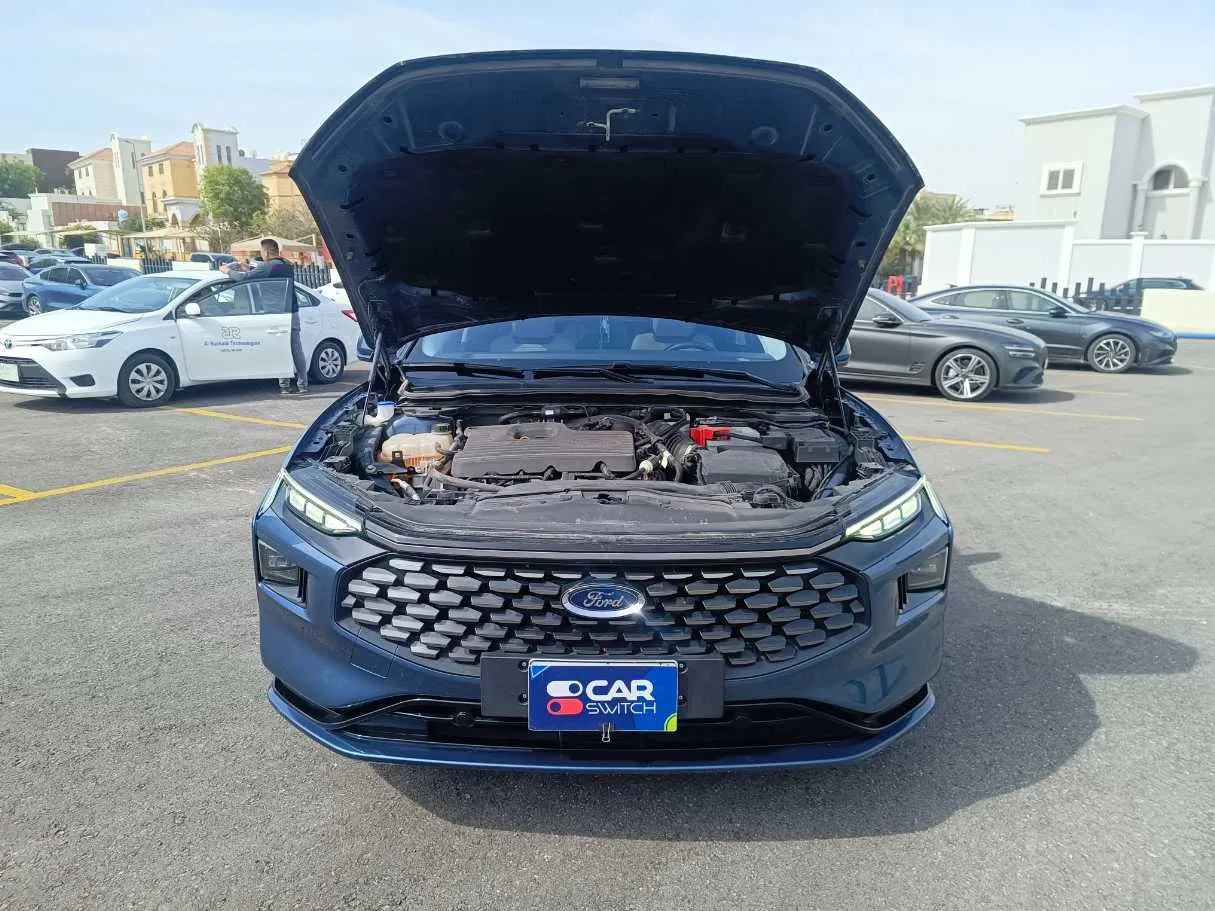 Car image 36