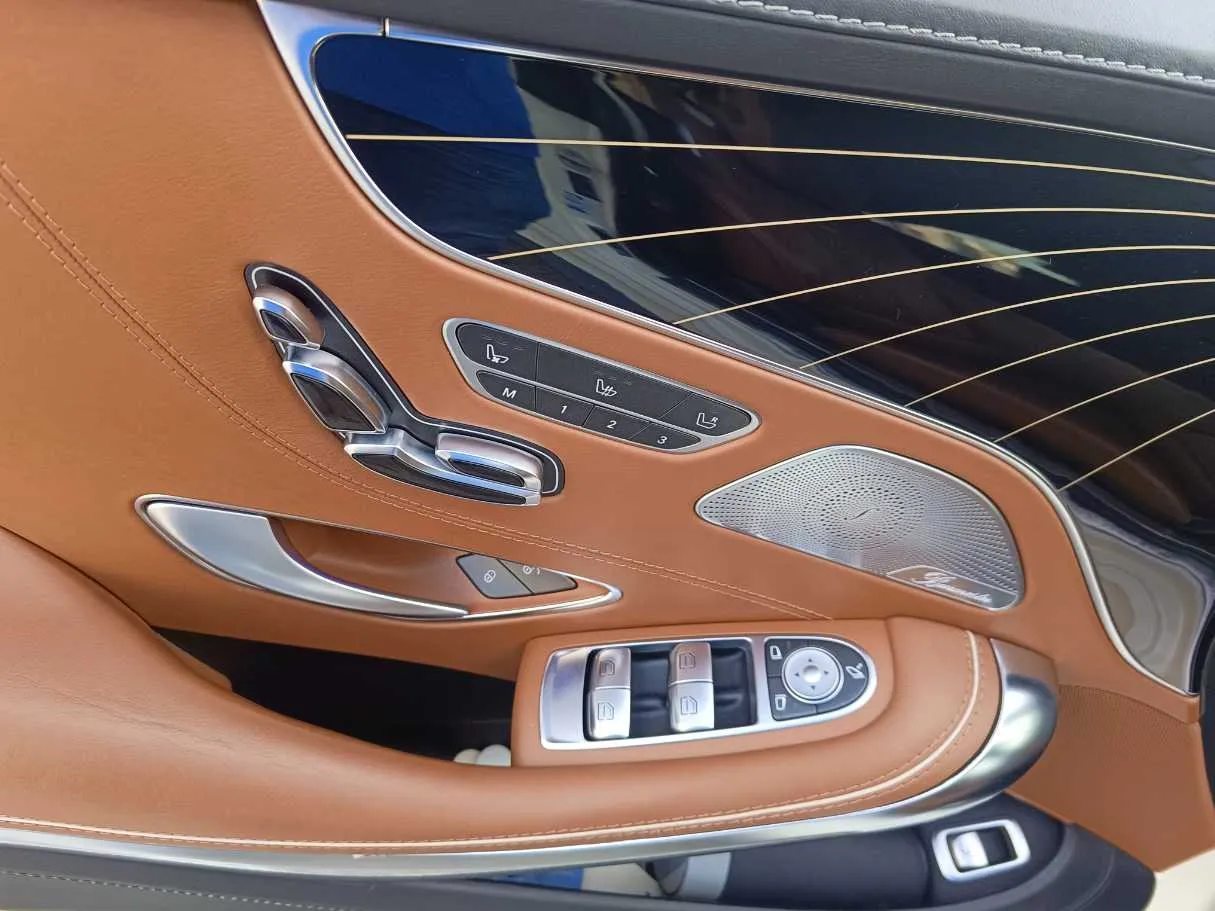 Car image 34
