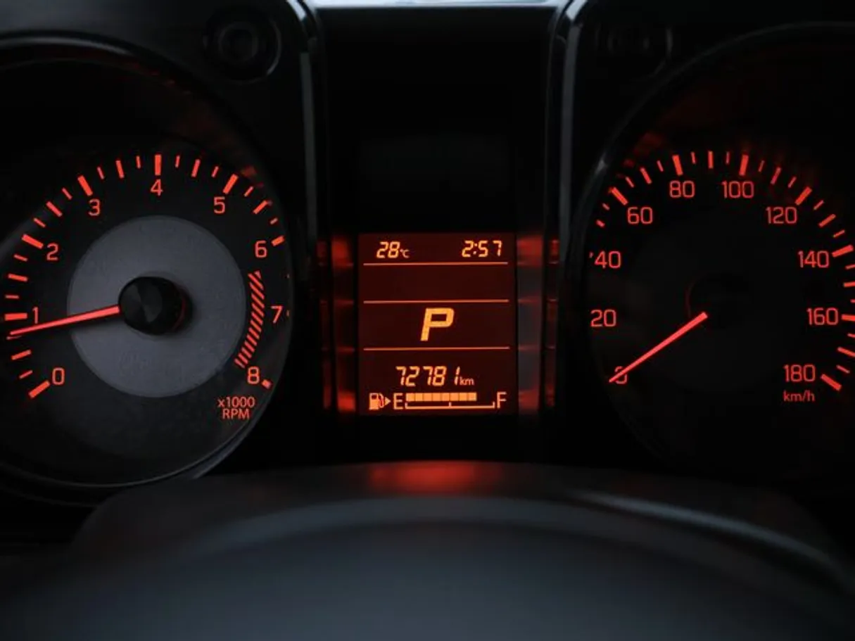 Car image 6