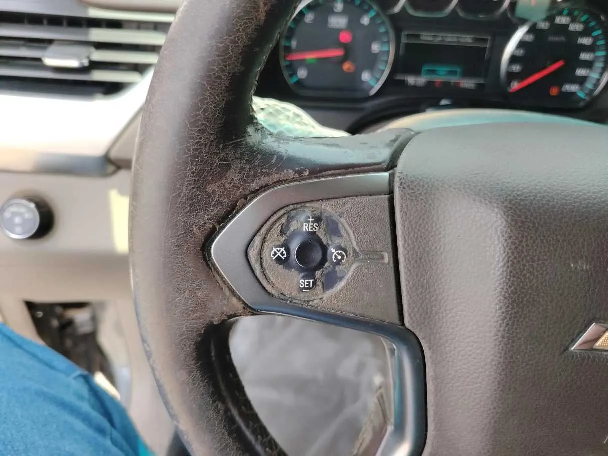 Car image 43