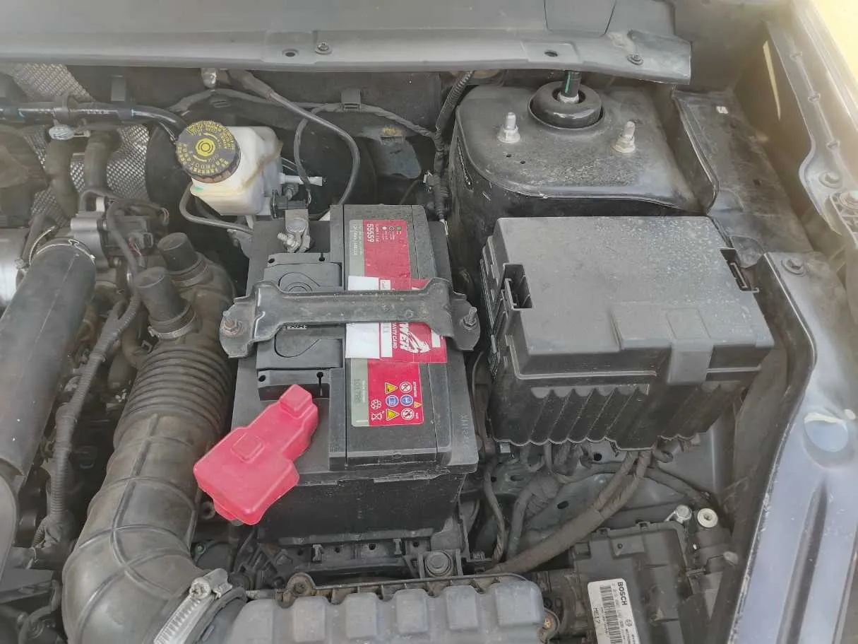 Car image 39