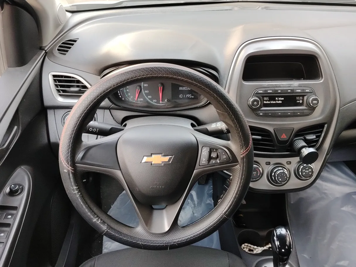 Car image 22