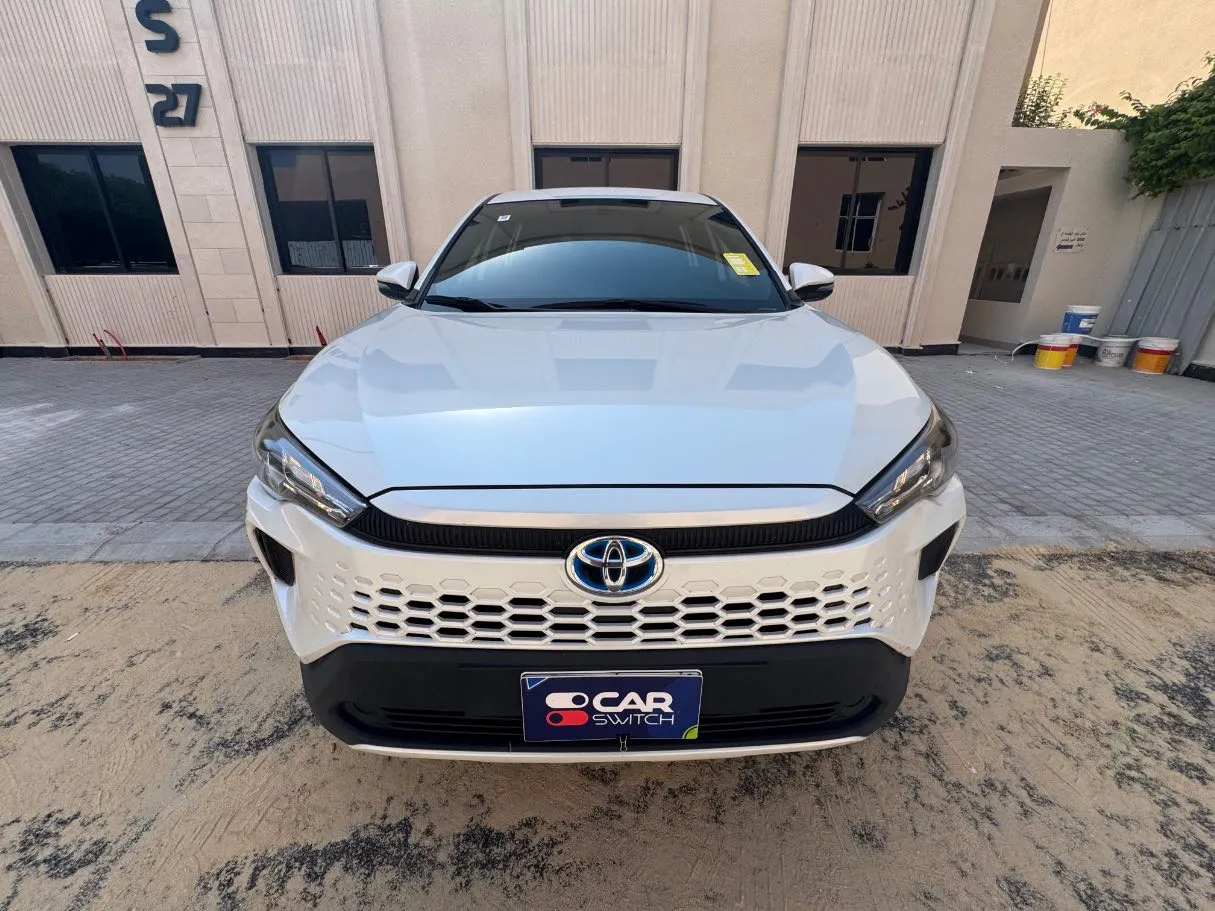 Car image 2