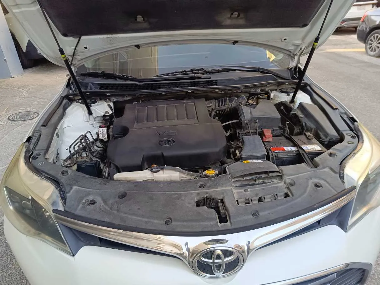 Car image 28