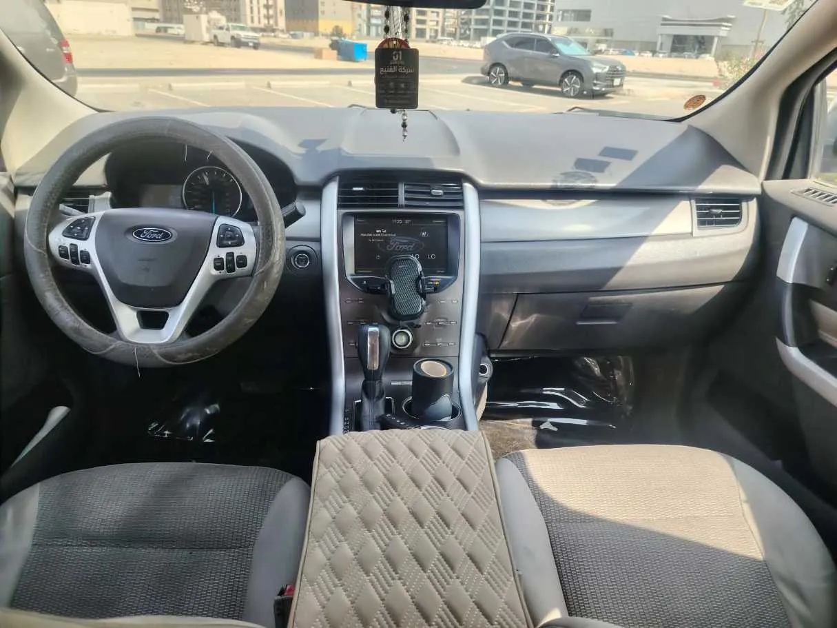 Car image 22