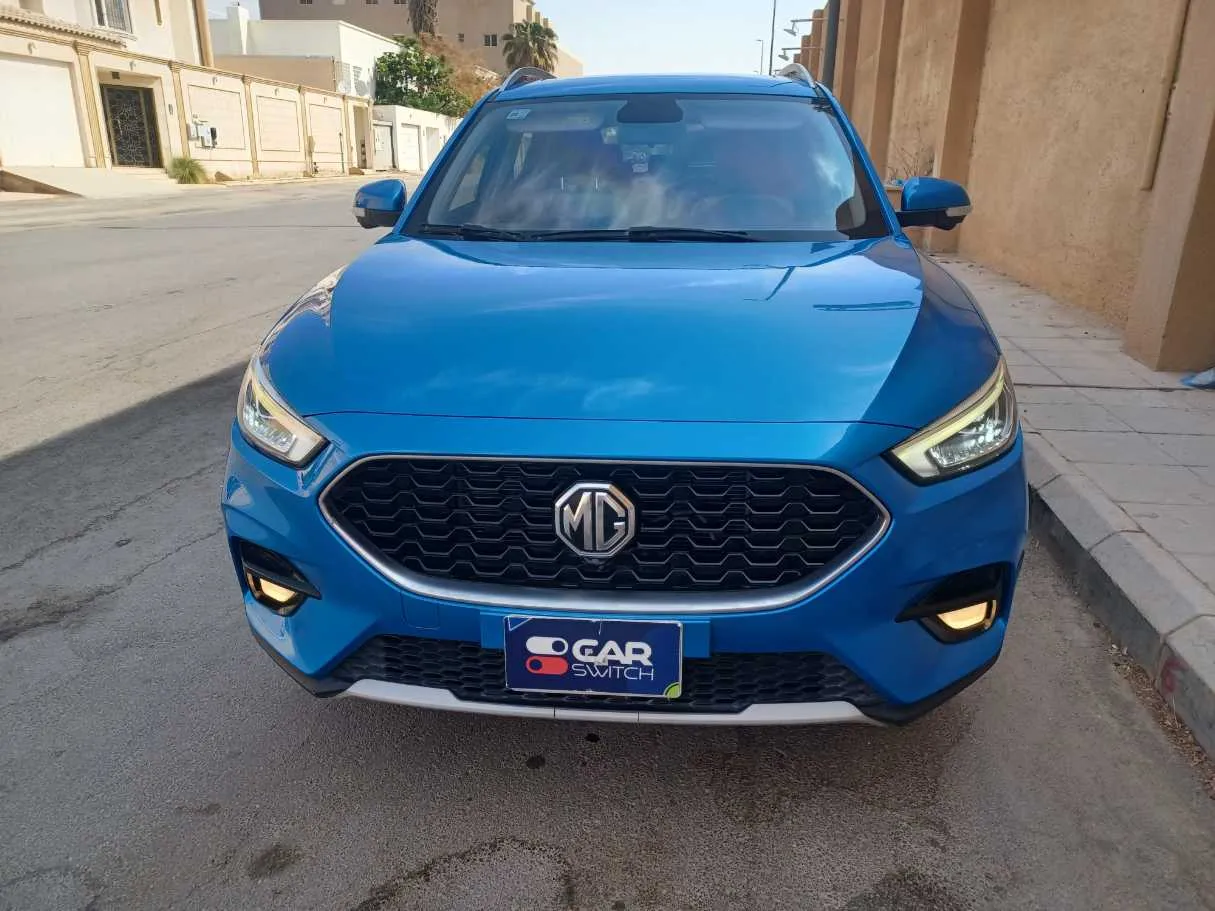 Car image 2
