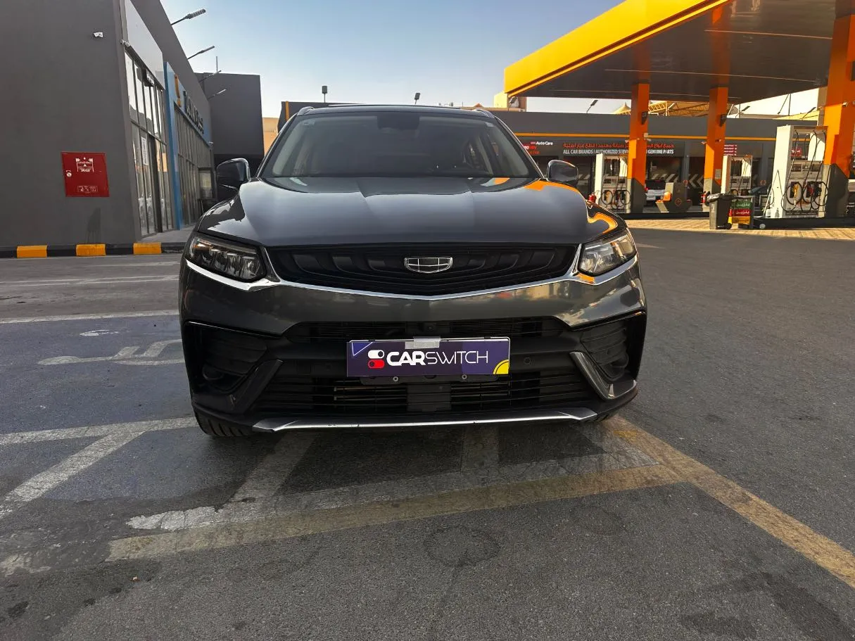 Car image 2