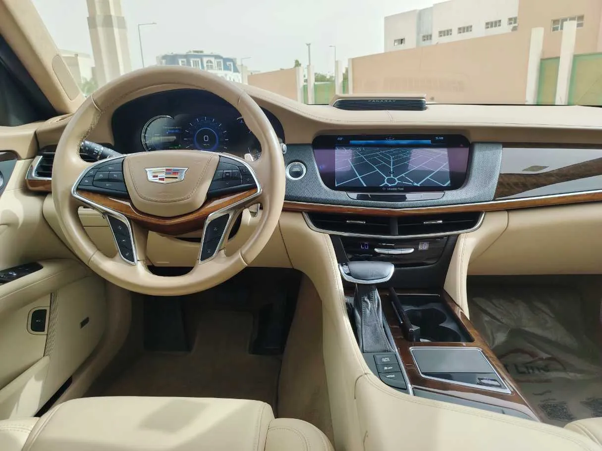 Car image 22