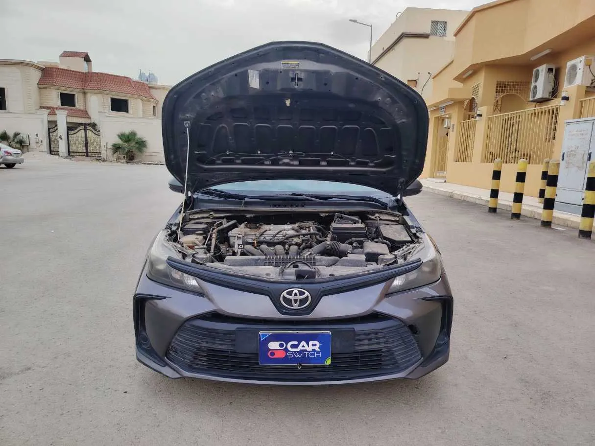 Car image 32