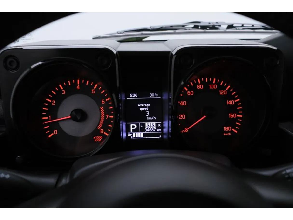 Car image 6