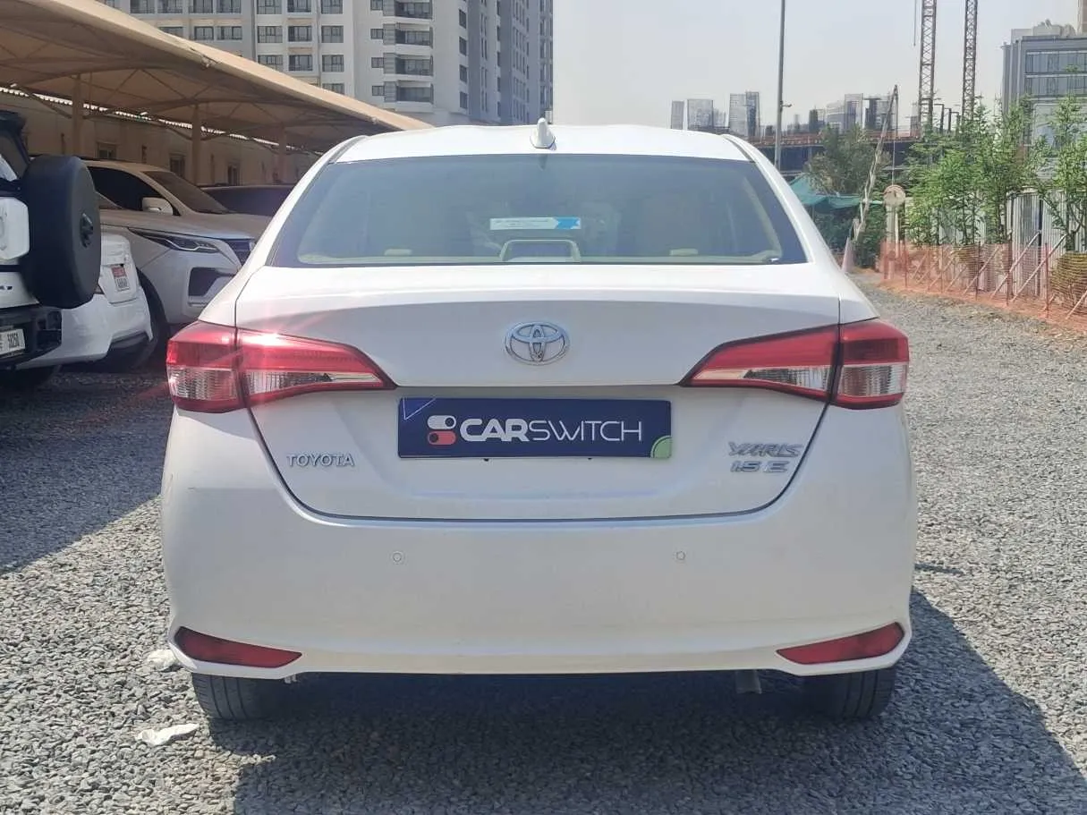 Car image 6