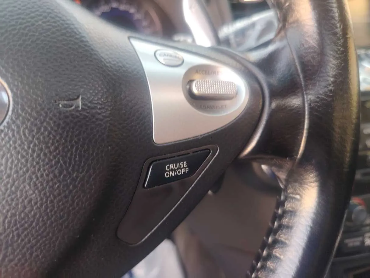 Car image 31