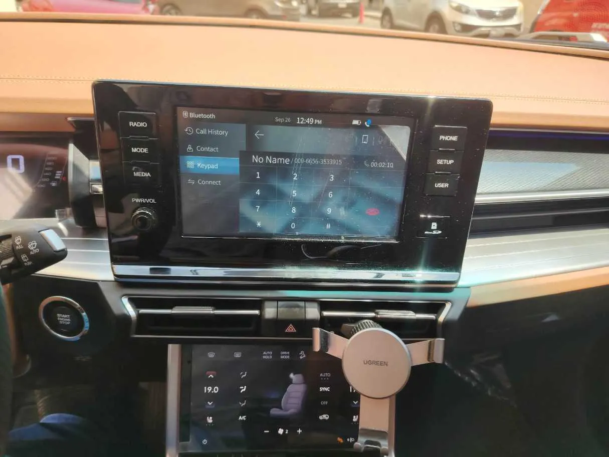 Car image 27