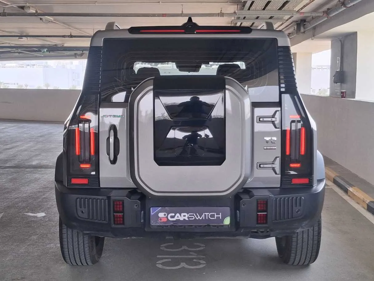 Car image 6