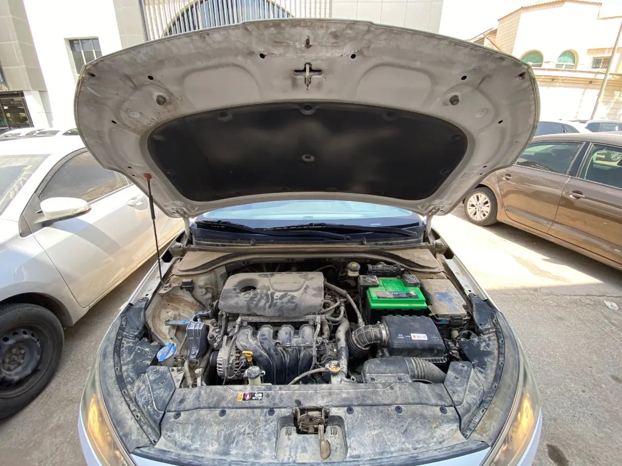 Car image 21