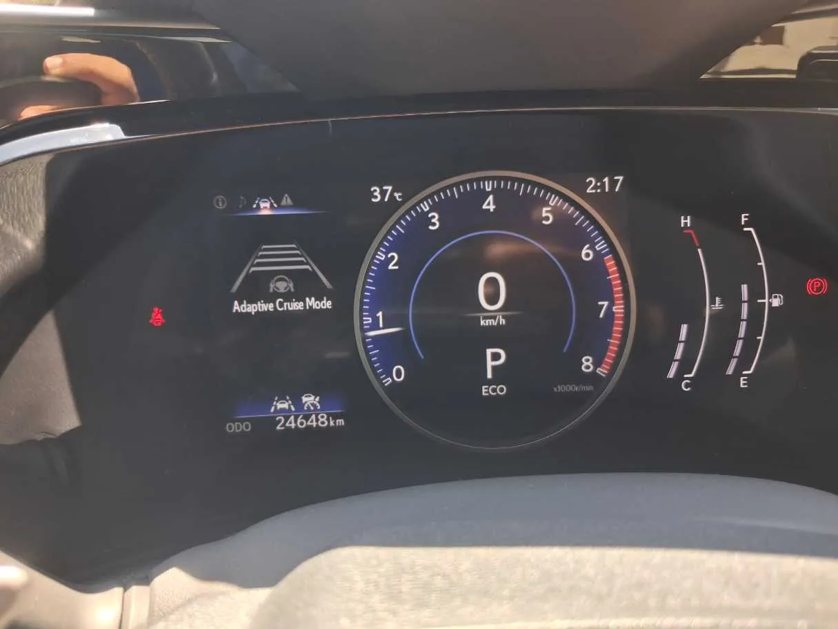 Car image 18