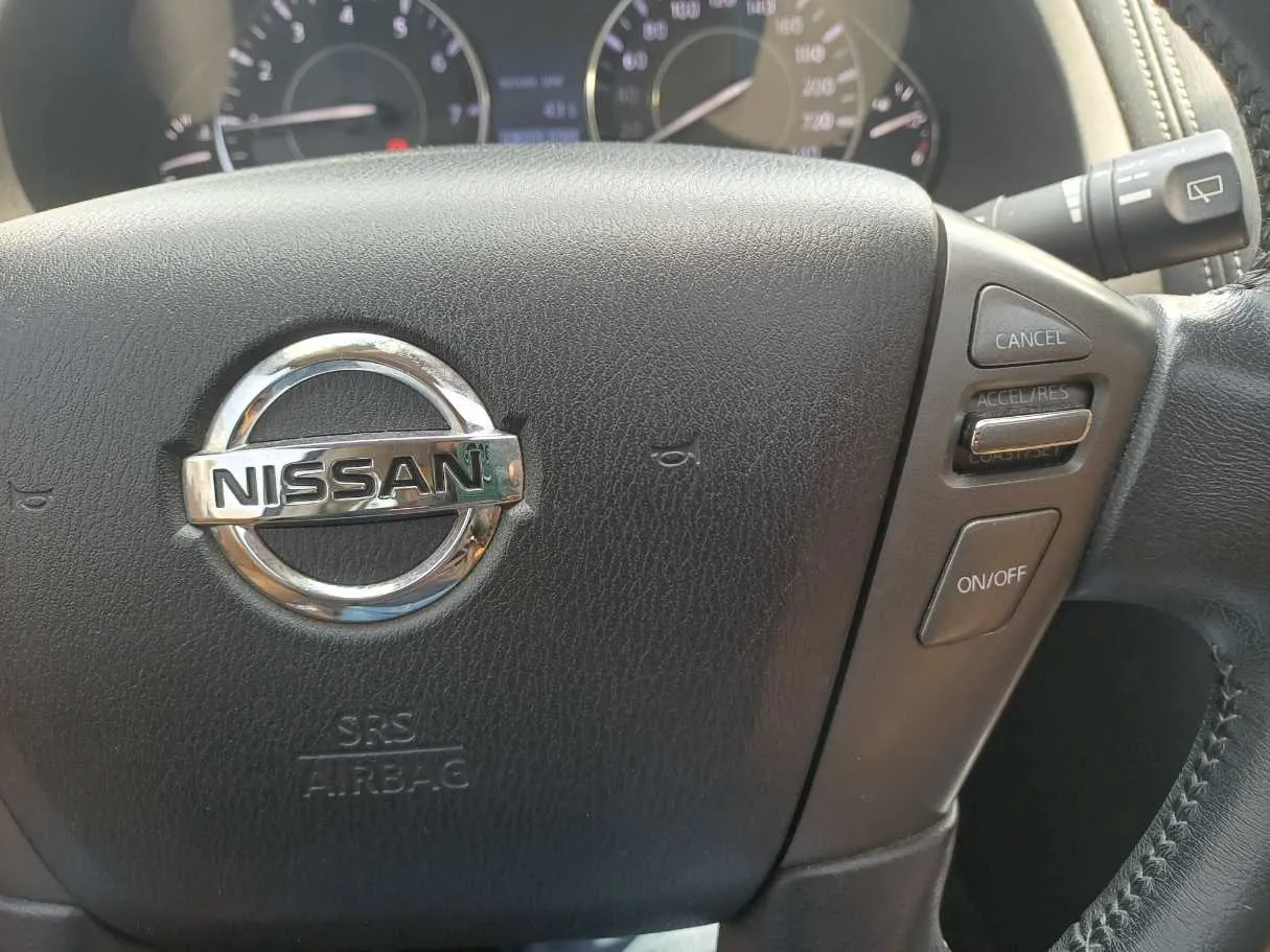 Car image 22