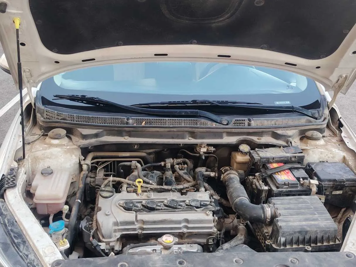 Car image 26