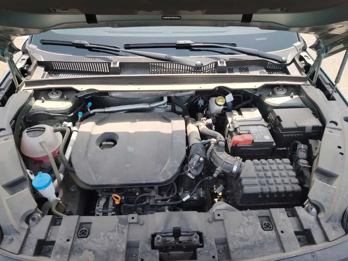 Car image 29