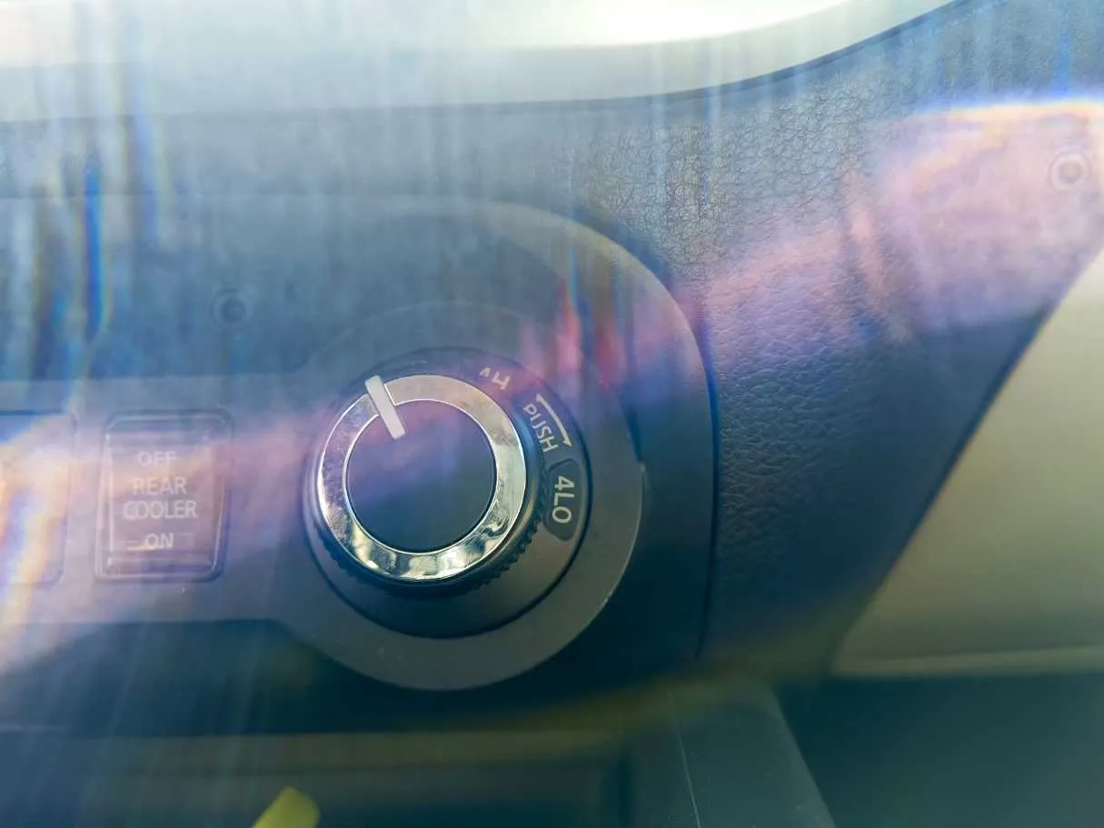 Car image 23