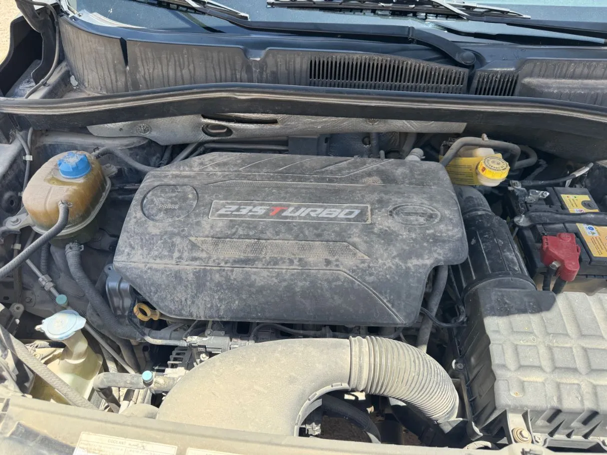 Car image 24
